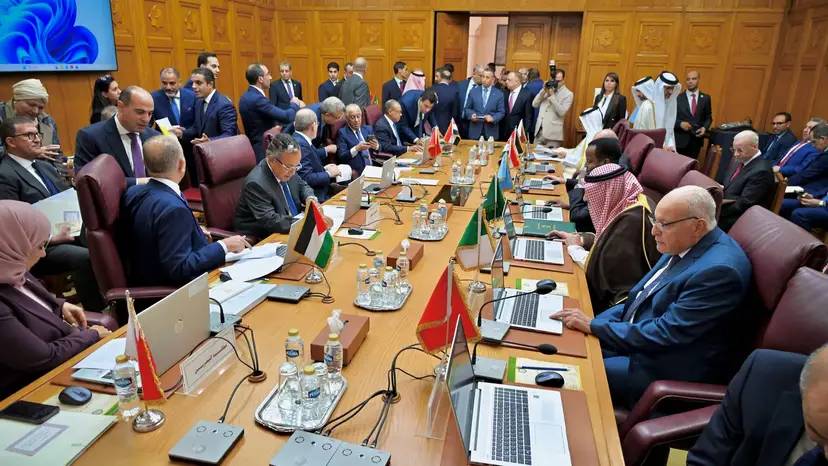 السيد عطاف يستقبل وفد مجلس السلم والأمن للاتحاد الإفريقي